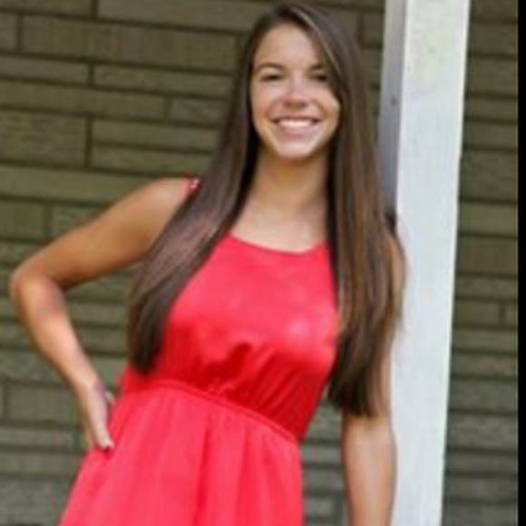 Meet your Posher, Taylor - Picture 1 of 1